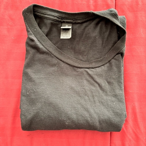 UTA Black Graphic T-Shirt - Picture 4 of 4